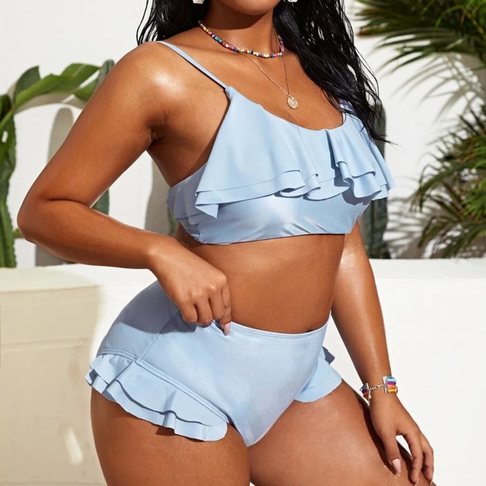 New Plus baby blue 2 piece bikini super flattering